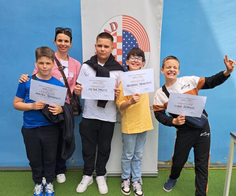 Učenici četvrtog razreda osvojili prva tri mjesta na Spelling Bee natjecanju!